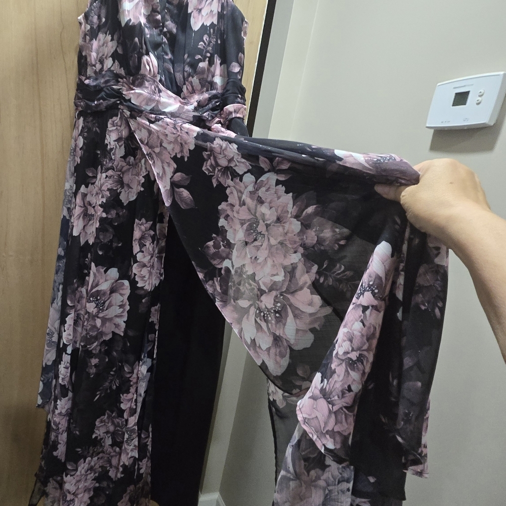 Beautiful floral dress with bottom panals/ black silk slip. New never worn .